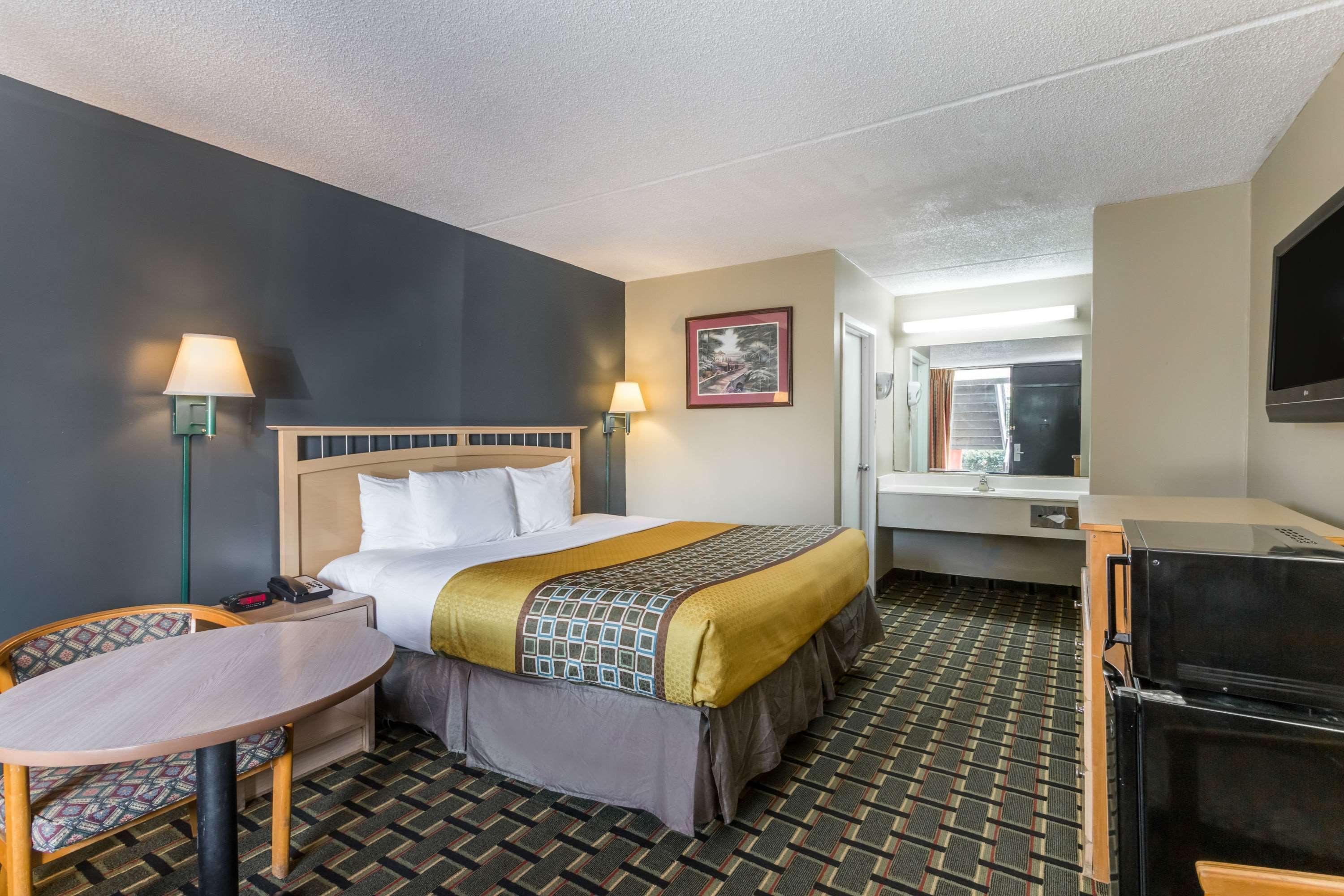 Travelodge By Wyndham Savannah Area/Richmond Hill Kültér fotó